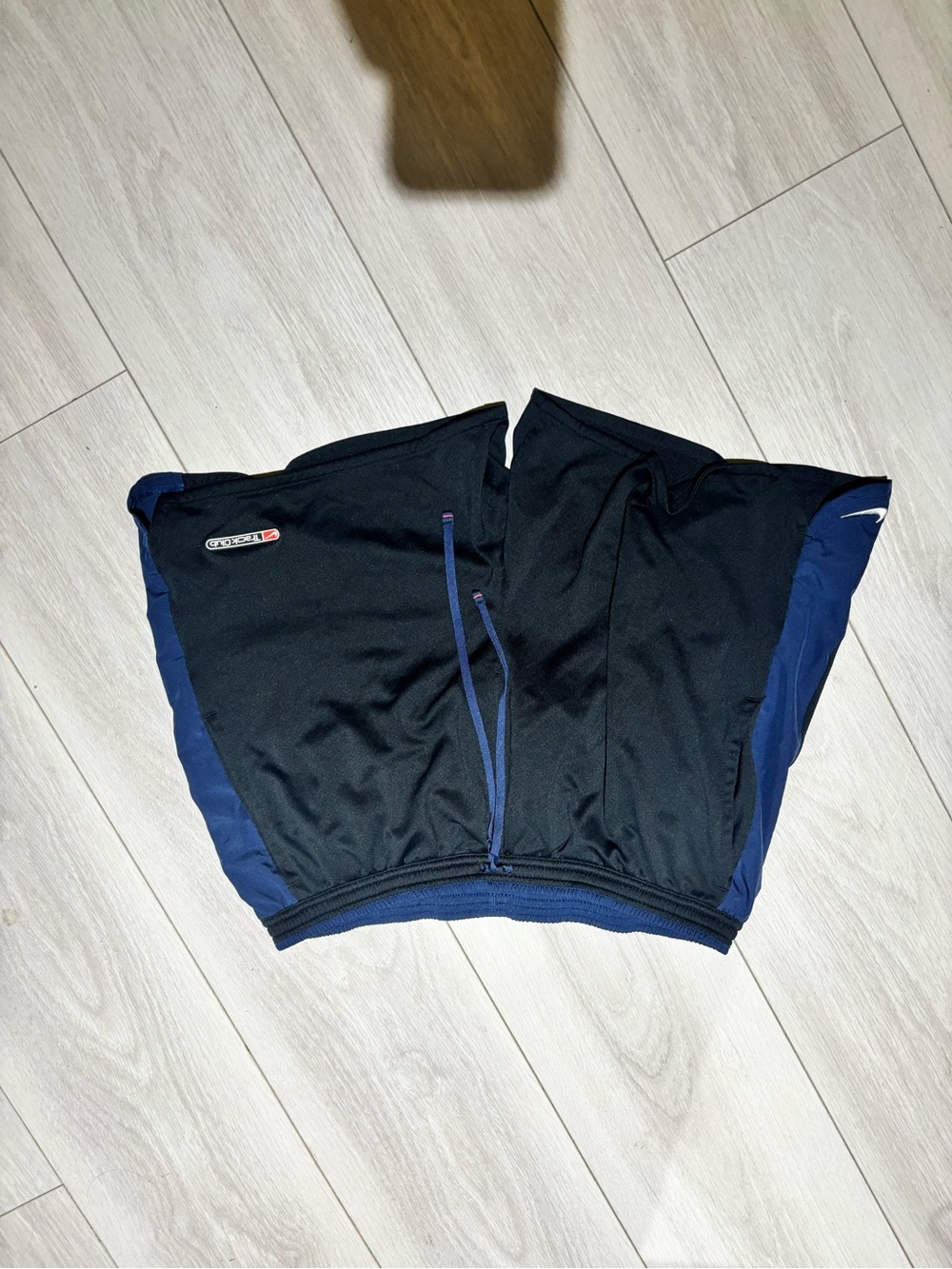 Men's Black & Navy Nike track club running shorts